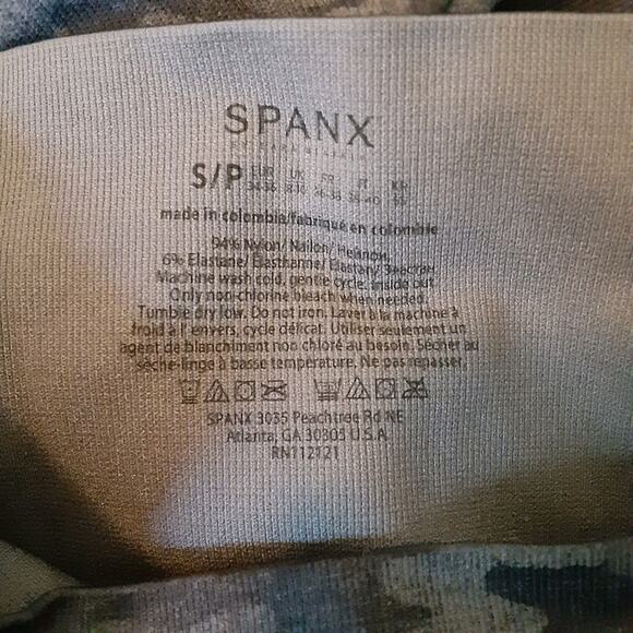 Spanx Leggings Womens Small Gray Camo Stretch - Picture 2 of 6
